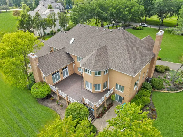 $2,349,000 | 5 South Meadow Court, South Barrington, IL 60010