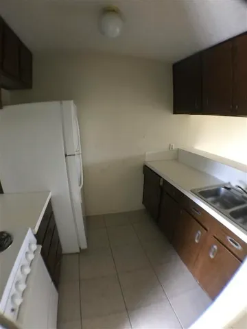 $750 | 630 Maiden Lane, Unit G, Austin, TX 78705