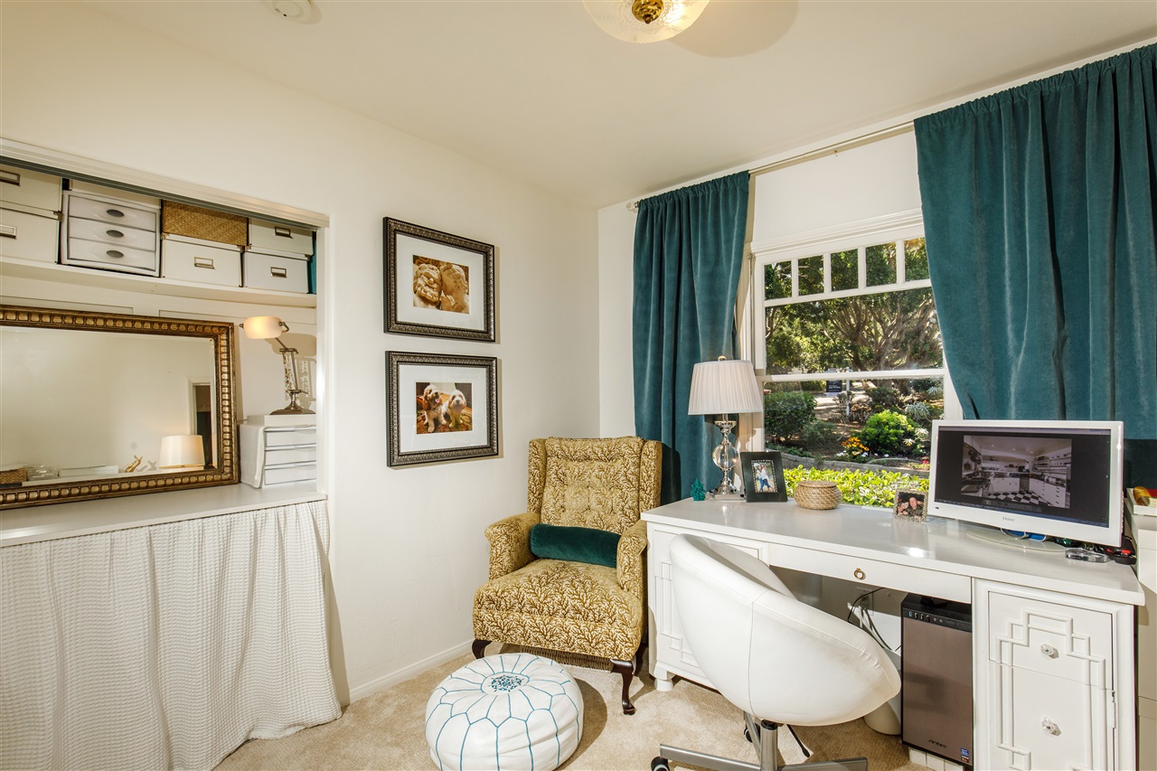 1497 Crest Drive Encinitas, CA 92024 - Photo 17 of 25