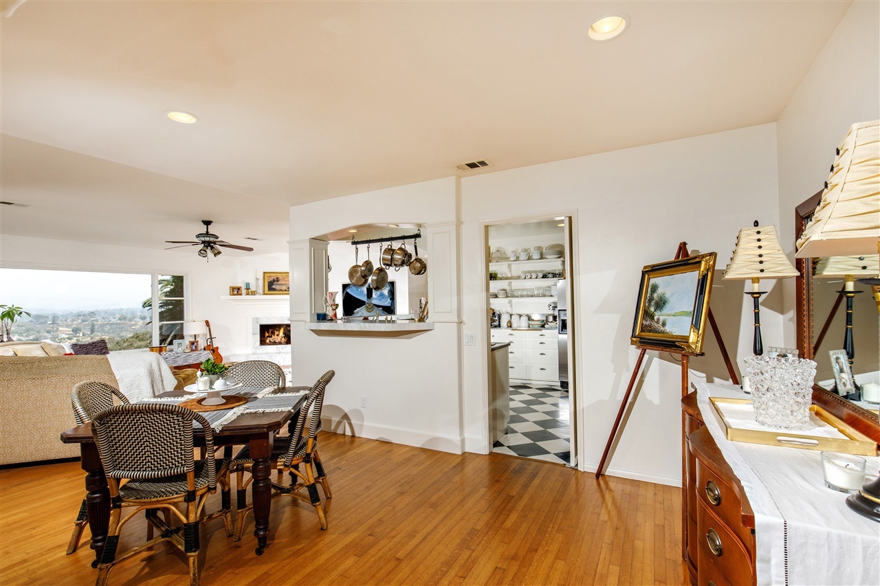 1497 Crest Drive Encinitas, CA 92024 - Photo 10 of 25