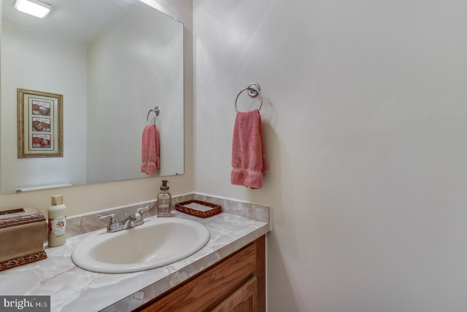 15 Stratton Circle Elkton, MD 21921 - Photo 15 of 37 Powder Room