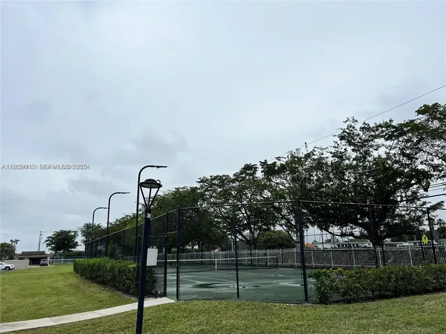 $1,850 | 665 Southwest 113th Way, Unit 665, Pembroke Pines, FL 33025