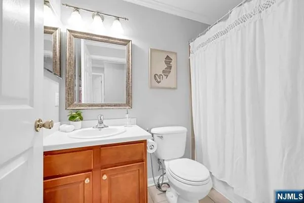 $3,500 | 106 Rock Creek Drive, Unit T211, Clifton, NJ 07014