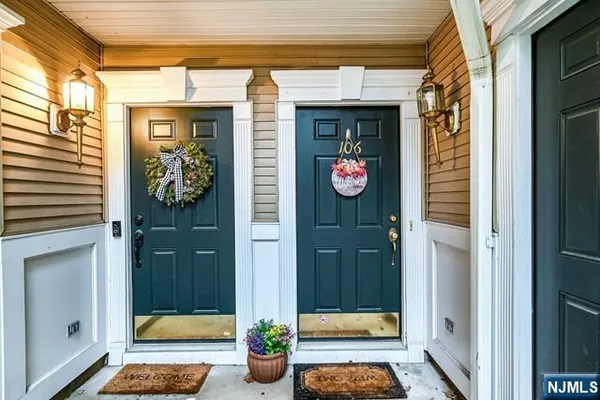 $3,500 | 106 Rock Creek Drive, Unit T211, Clifton, NJ 07014