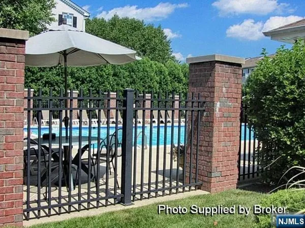 $3,500 | 106 Rock Creek Drive, Unit T211, Clifton, NJ 07014