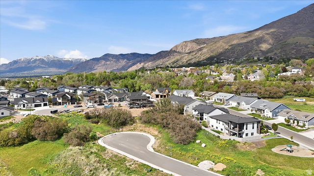 5102 Sunset Way, Unit 404 Ogden, UT 84403 - Photo 4 of 13 View of mountain background with nearby suburban area