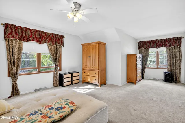 $579,900 | 31 Torrey Pines, Clifton Park, NY 12065