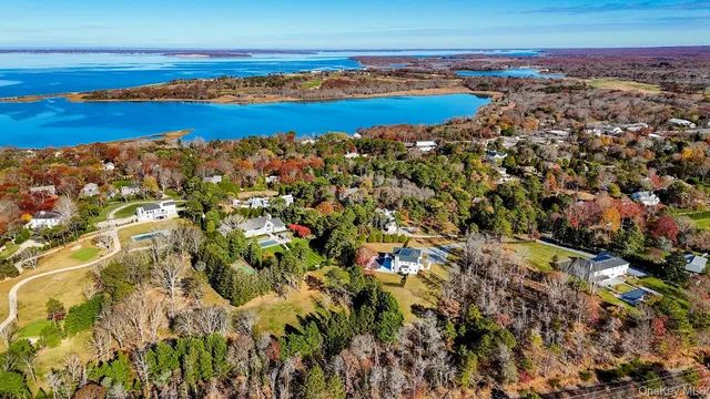 $4,795,000 | 59 Shinnecock Hills Road, Southampton, NY 11968