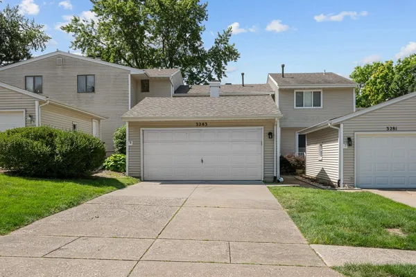 $250,000 | 3283 Johnathan Avenue, Unit 3283, Bettendorf, IA 52722