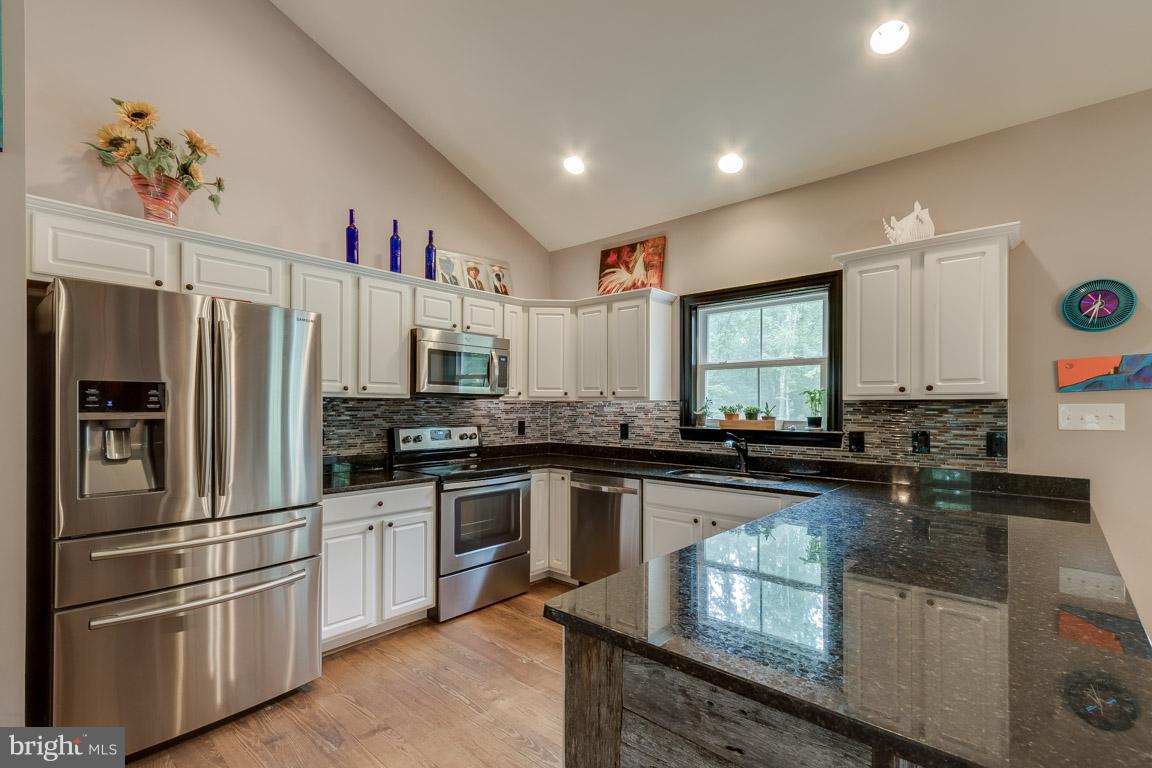 10115 Alum Springs Road Culpeper, VA 22701 - Photo 13 of 30 Kitchen