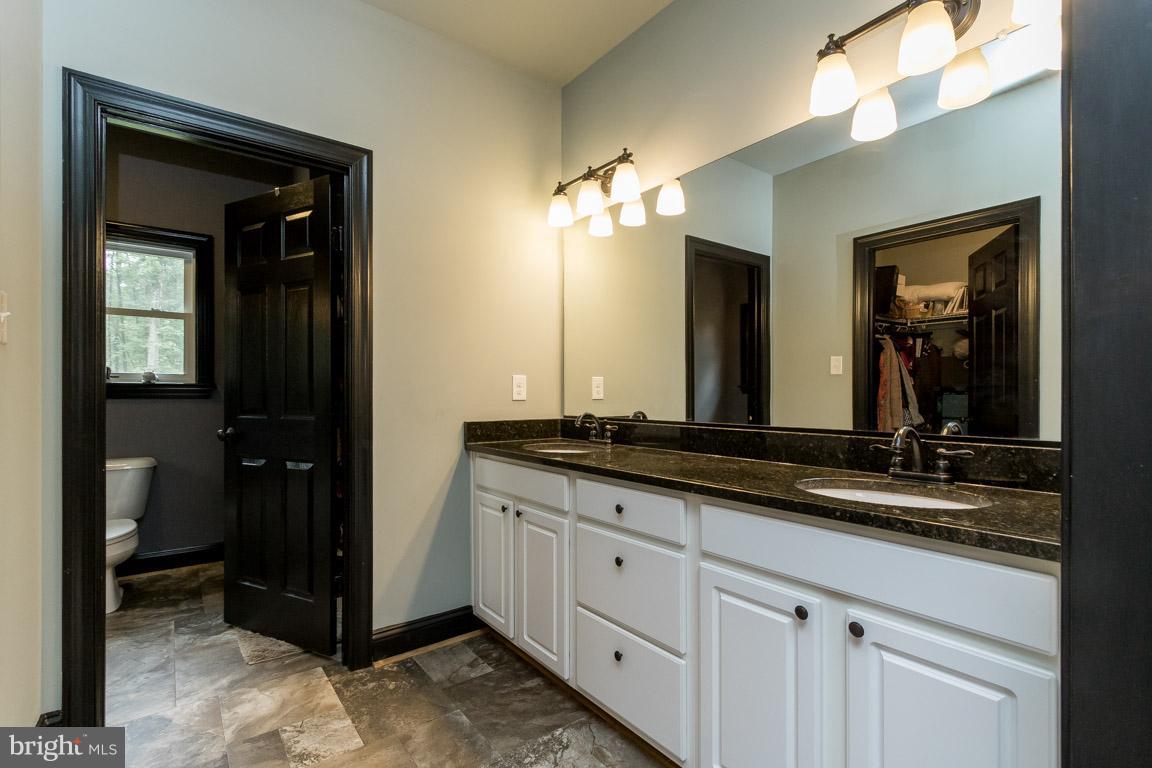 10115 Alum Springs Road Culpeper, VA 22701 - Photo 28 of 30 Bath (Master)