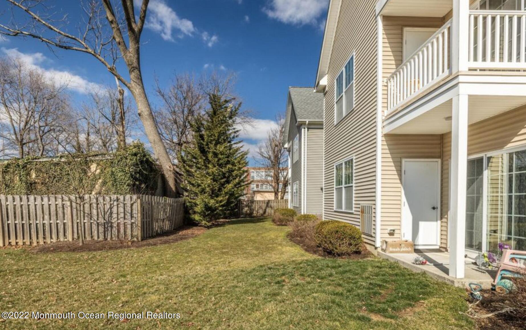 224 Bridge Avenue, Unit B Red Bank, NJ 07701 - Photo 4 of 17 View