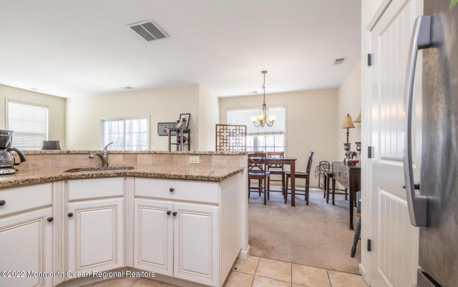 224 Bridge Avenue, Unit B Red Bank, NJ 07701 - Photo 10 of 17 KITCHEN