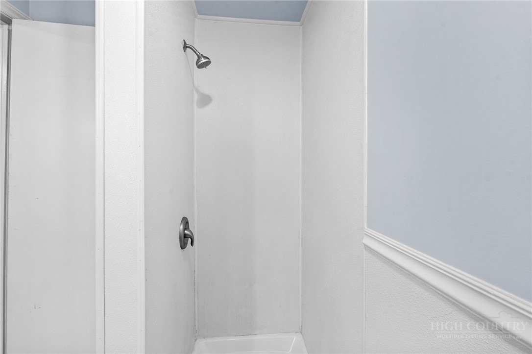 121 Horseshoe Drive Boone, NC 28607 - Photo 20 of 34