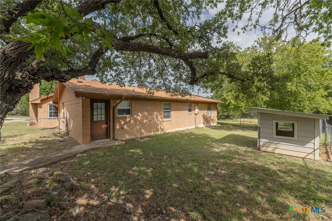 23168 Wolfridge Road Killeen, TX 76549 - Photo 4 of 40