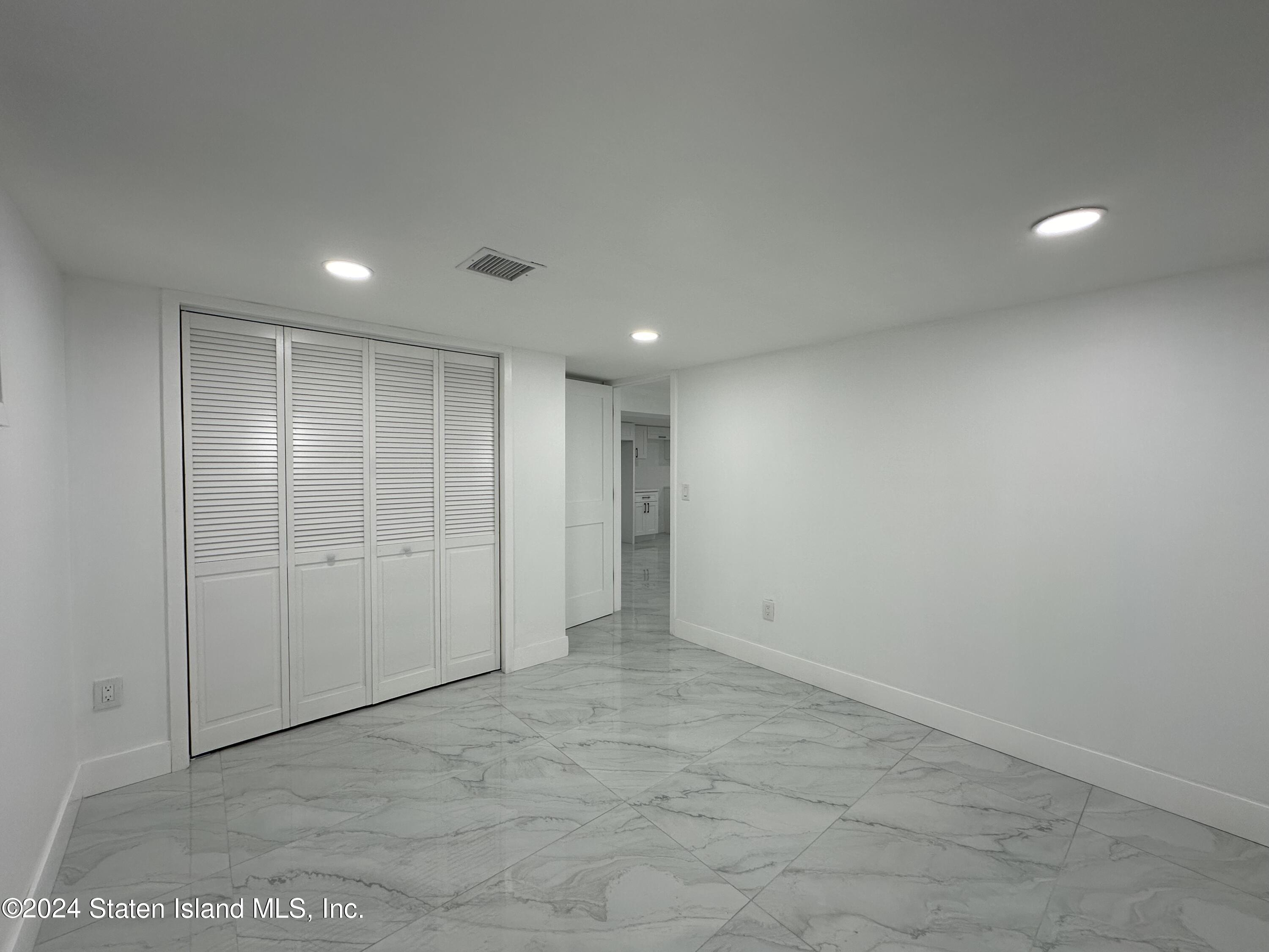 81 Manor Road Staten Island, NY 10310 - Photo 34 of 44 Basement