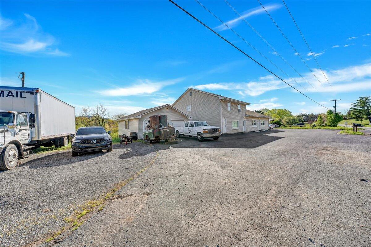12595 Hardy Road Hardy, VA 24101 - Photo 25 of 33 a view of a car park in front of house