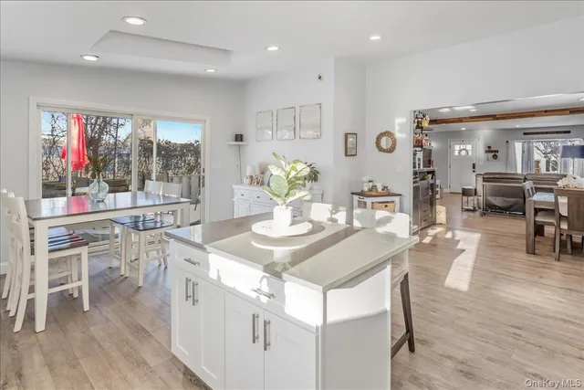 $799,000 | 815 South 4th Street, Lindenhurst, NY 11757