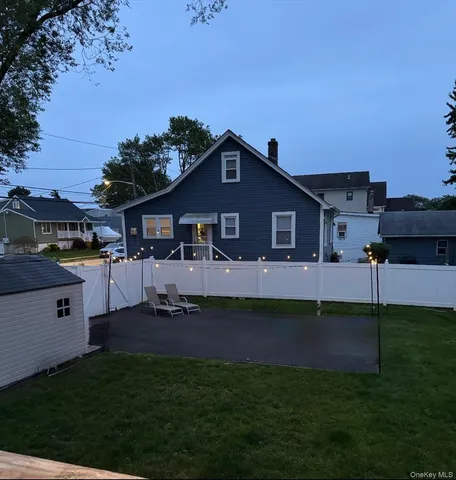 $799,000 | 815 South 4th Street, Lindenhurst, NY 11757