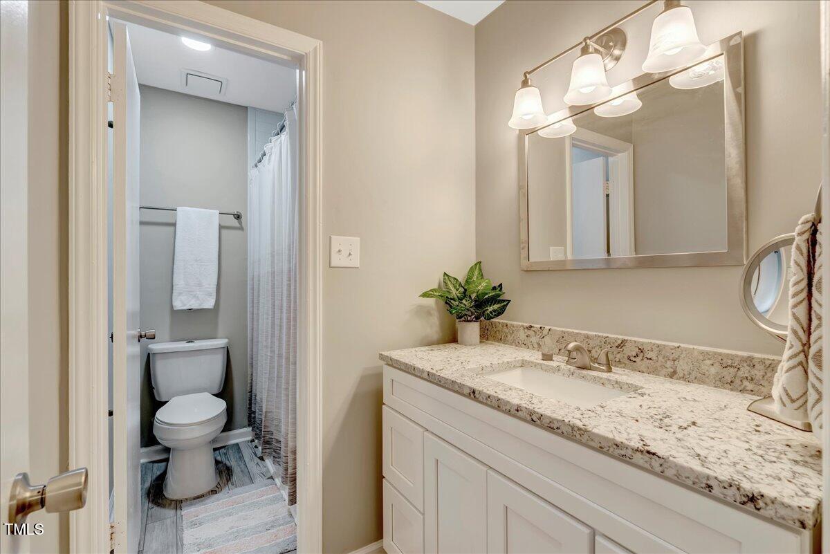 6437 New Market Way Raleigh, NC 27615 - Photo 14 of 29 18-DSC02147