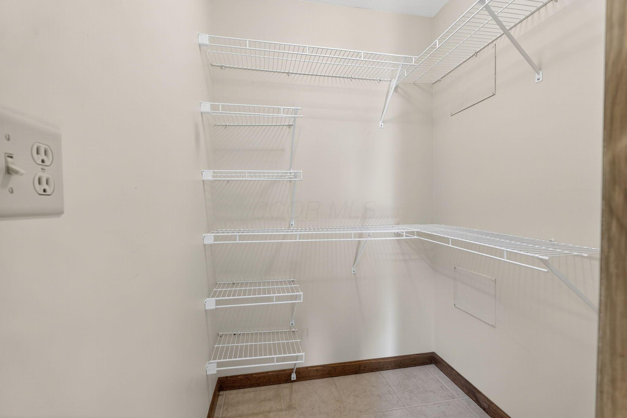 2531 Kreis Road Marion, OH 43302 - Photo 44 of 73 2531 Kreis Rd (Interior)-42