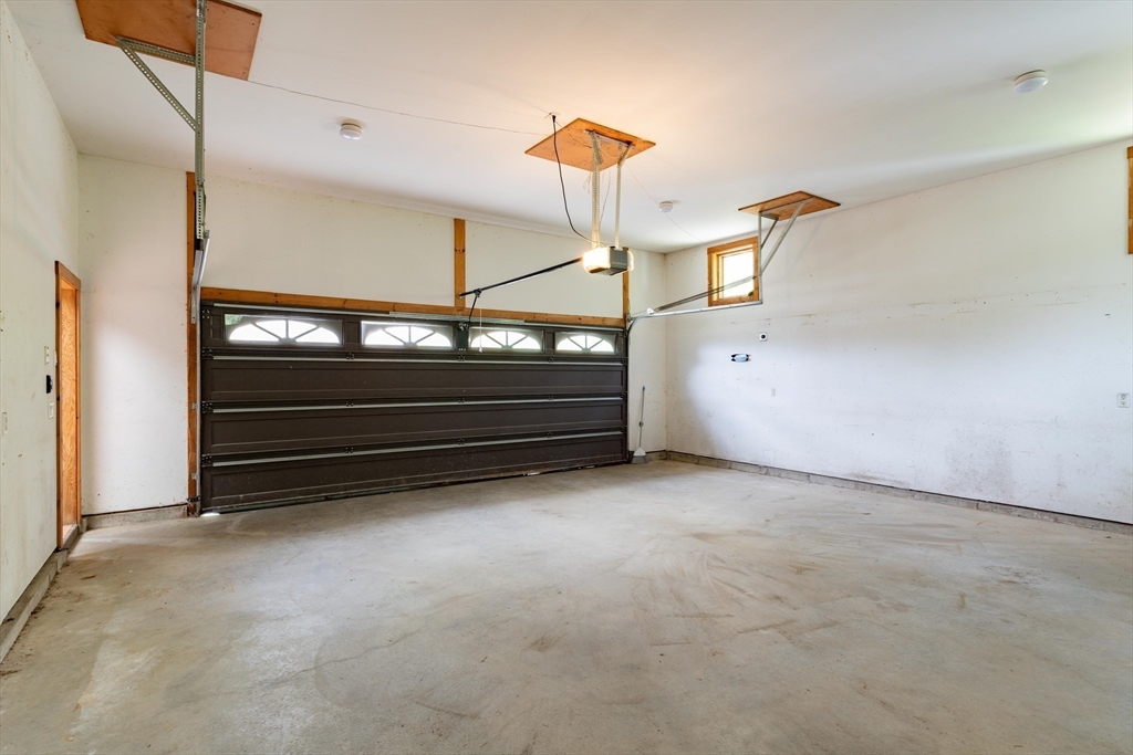 184 W Road Bernardston, MA 01337 - Photo 39 of 41 a view of room that has a ceiling fan