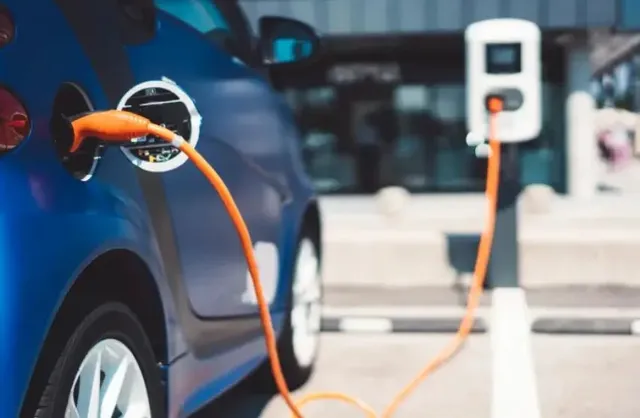 $1,530 | 55 Walnut Street, Foxboro, MA 02035