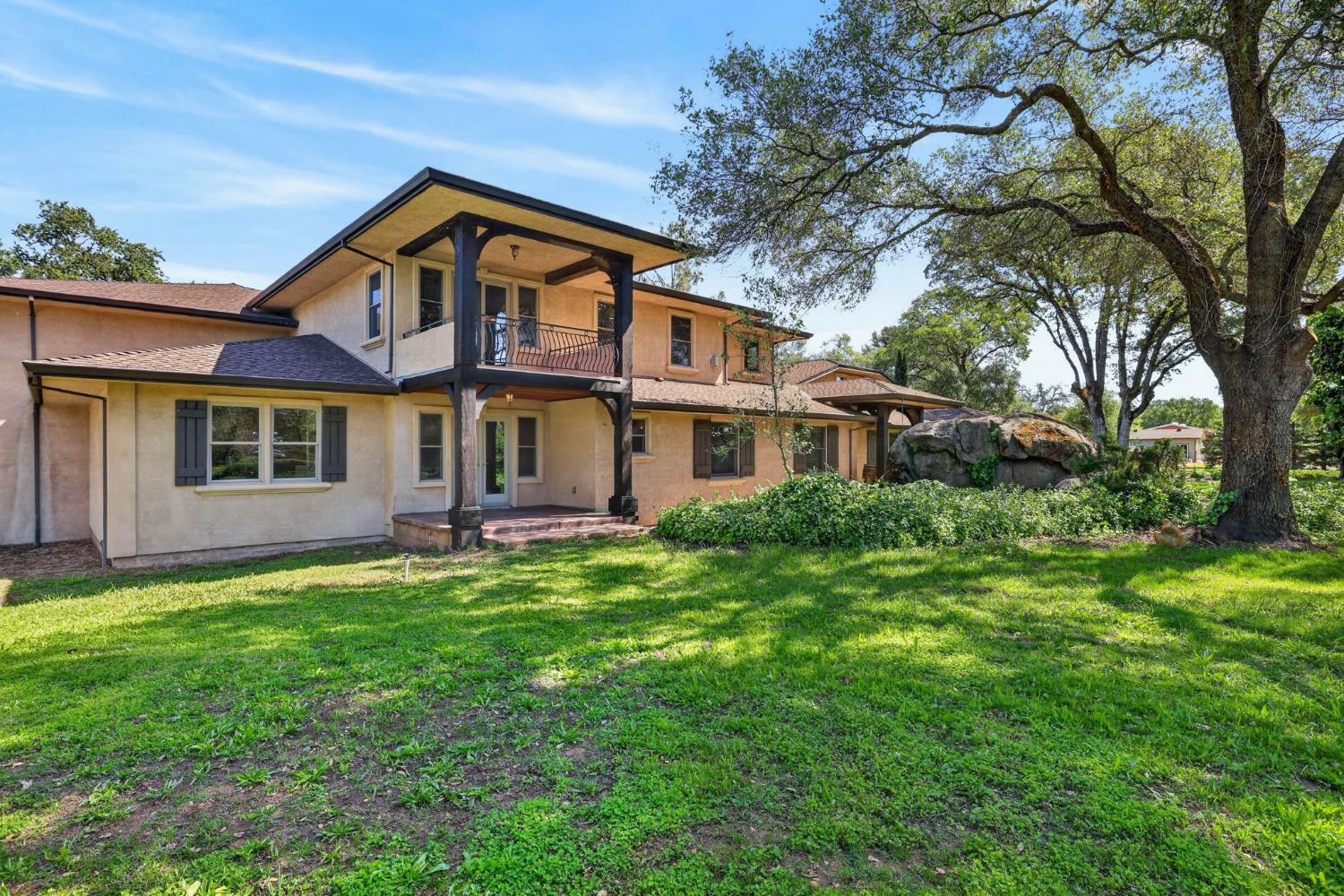 7021 Horseshoe Bar Road Loomis, CA 95650 - Photo 32 of 77 View of the private office patio below and front exterior.