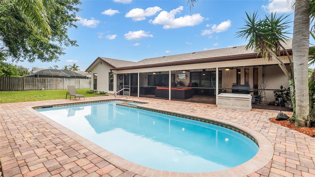 18337 104th Terrace South Boca Raton, FL 33498 - Photo 6 of 18 Large Play Area