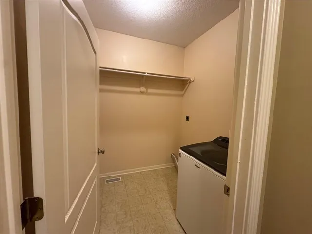 $455,000 | 21928 West 121st Street, Olathe, KS 66061