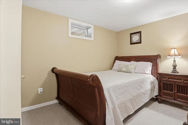 $1,000,000 | 43004 Battery Point Place, Leesburg, VA 20176