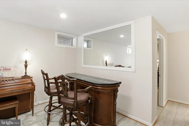 $1,000,000 | 43004 Battery Point Place, Leesburg, VA 20176