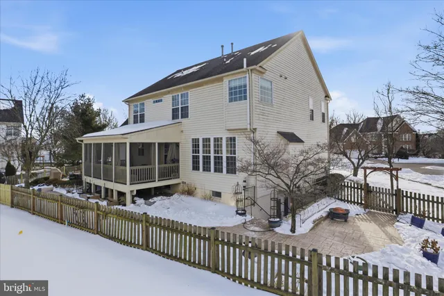 $1,000,000 | 43004 Battery Point Place, Leesburg, VA 20176