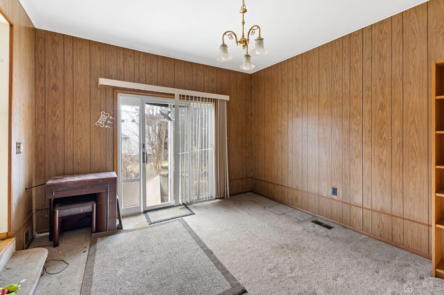 8 Mathison Place Milltown, NJ 08850 - Photo 6 of 17 a view of livingroom with window
