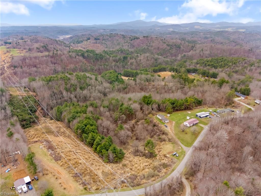 701 Lincoln Road Galax, VA 24333 - Photo 31 of 35