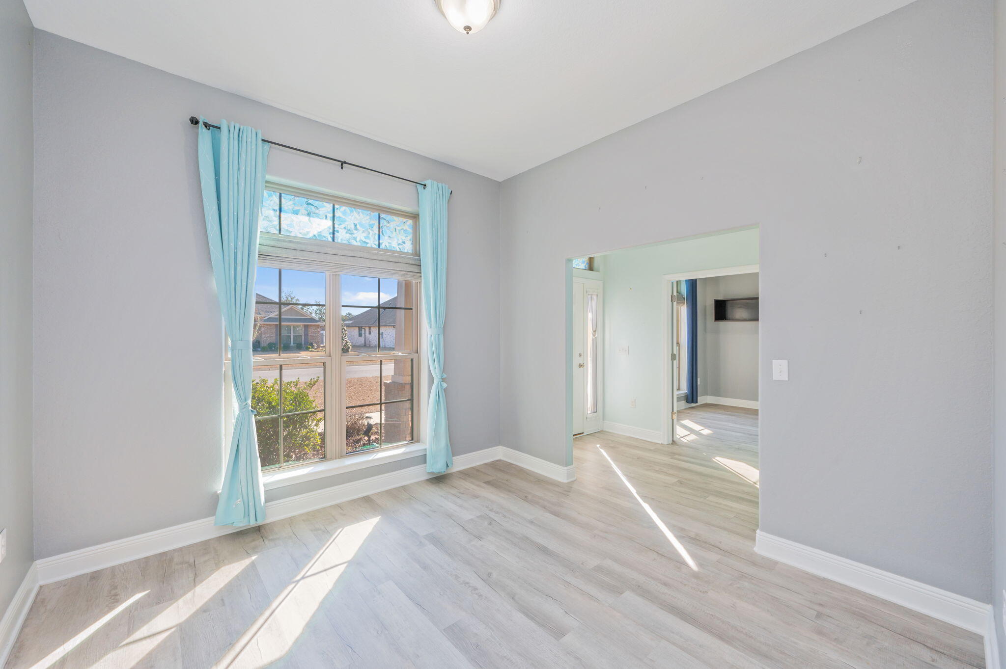 6223 Ithaca Street Milton, FL 32570 - Photo 17 of 43 Room