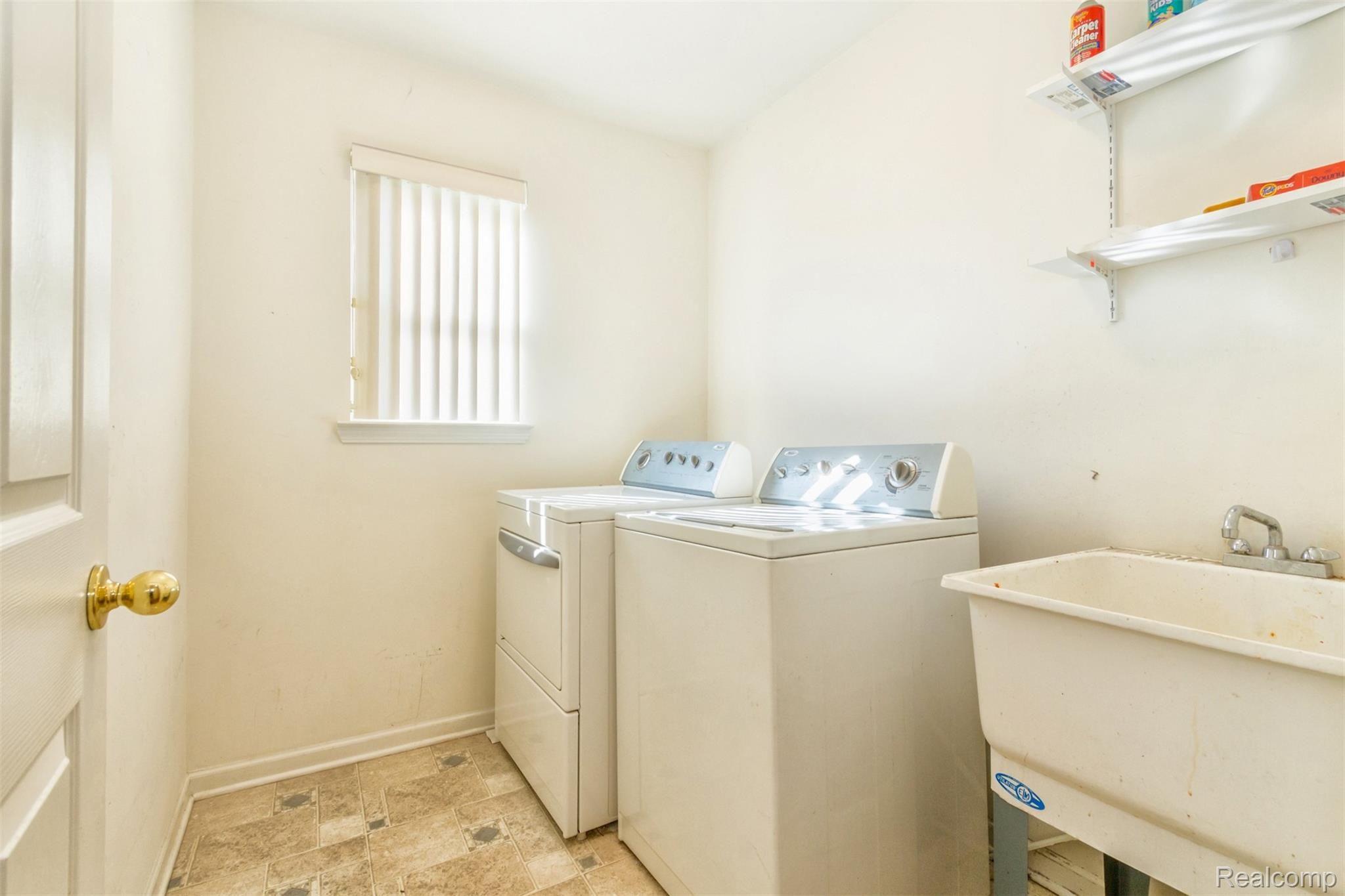 341 Cherry Lane Inkster, MI 48141 - Photo 14 of 21 23.jpg