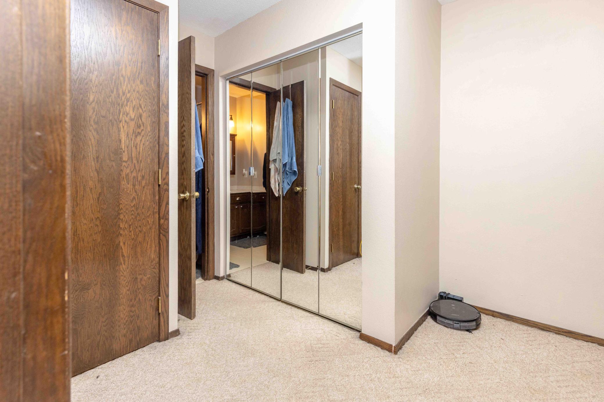 2629 Arrowhead Road South, Unit B7 Fargo, ND 58103 - Photo 14 of 23