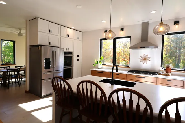 $665,000 | 39142 North York Road, High Bridge, WI 54846