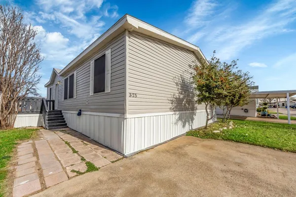 $76,000 | 4000 Ace Lane, Unit 325, Lewisville, TX 75067