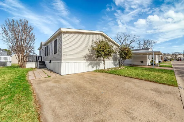 $76,000 | 4000 Ace Lane, Unit 325, Lewisville, TX 75067