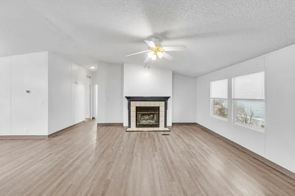 $76,000 | 4000 Ace Lane, Unit 325, Lewisville, TX 75067