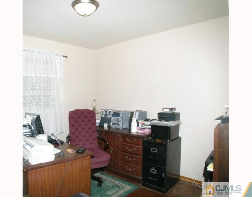 2 Lynnwood Road Edison, NJ 08820 - Photo 8 of 8 a view of workspace with lounge chair