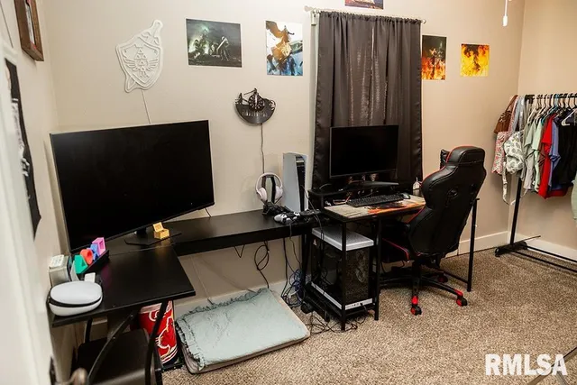 $99,500 | 907 Franklin Avenue, Greenville, IL 62246