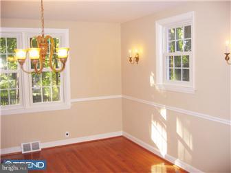 220 Friendship Road Drexel Hill, PA 19026 - Photo 3 of 6
