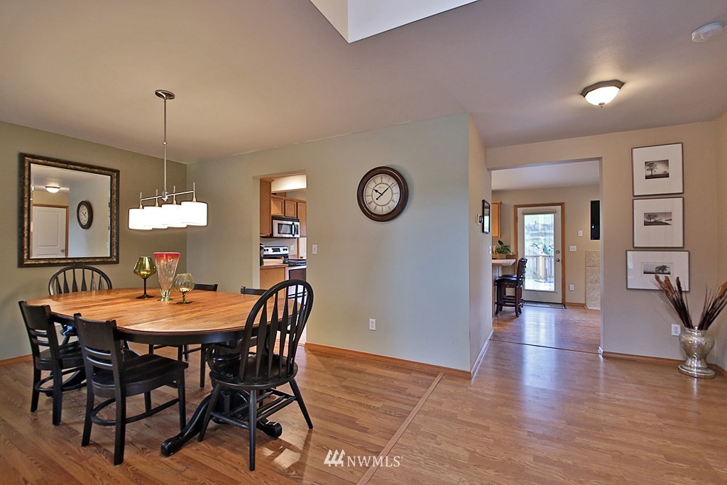4843 Reindeer Road Freeland, WA 98249 - Photo 4 of 25 Gallery Image 4