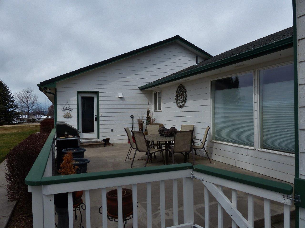 11447 Hill Road Klamath Falls, OR 97603 - Photo 24 of 29 Additional Photo