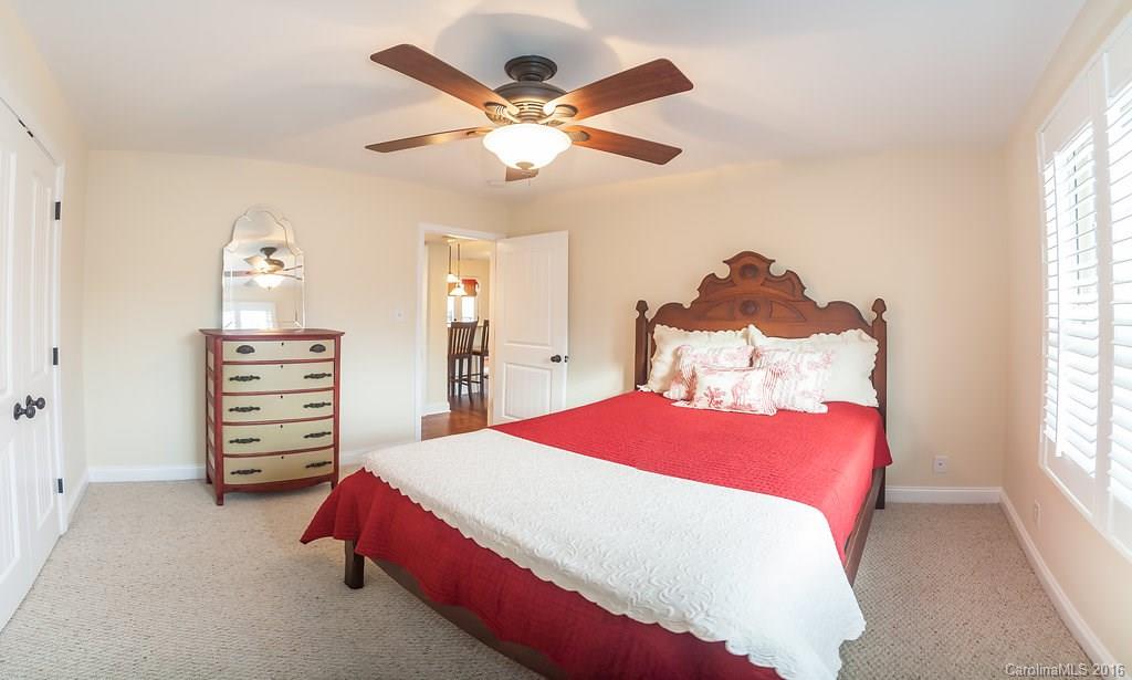 4919 Park Road, Unit E Charlotte, NC 28209 - Photo 14 of 17 Gallery Image 14