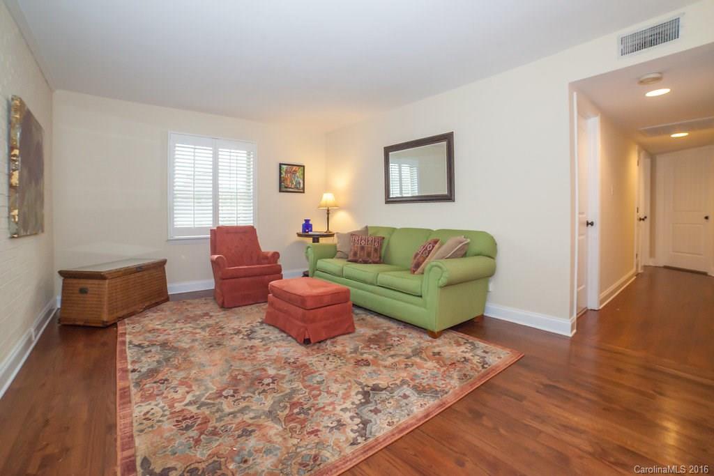 4919 Park Road, Unit E Charlotte, NC 28209 - Photo 4 of 17 Gallery Image 4
