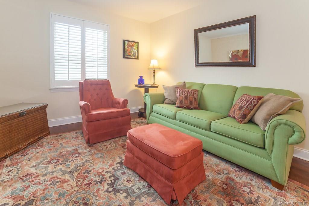 4919 Park Road, Unit E Charlotte, NC 28209 - Photo 5 of 17 Gallery Image 5